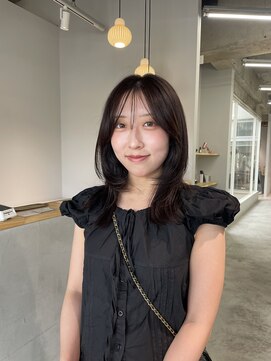 ヘアーメイク ネイキッド(Hair make Naked) レイヤーカット