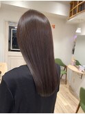 ロングヘア×グレージュカラー