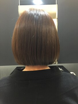 ディーヘアーデザイン(d.HAIR DESIGN) ボブスタイル！オレンジ色を消すカラー