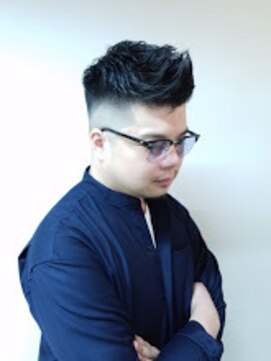 ワンワンオー バーバーショップ 博多店(@110 BARBER SHOP) フェードアップバング