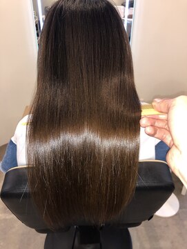 アールサロン アオヤマ(Rr SALON AOYAMA) プラチナミネコラカラー