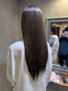 エスト(est) 【春こそ髪質改善で憧れ美髪】ハイトーングレージュ【新宿】