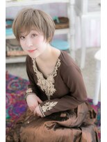 ミック ヘアアンドメイク アップ 駒込店(miq Hair&Make up)&nbsp;3Dカラーでグラマラス！ホワイティアッシュくせ毛ショートb1