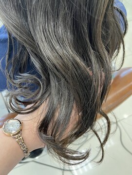 フォルテ 中田店 カーキグレージュ