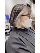 フォーク(FOLK)&nbsp;YAMATO デザインインナーカラー×パールホワイト×ボブ