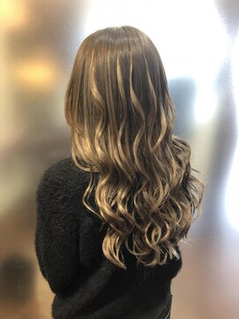 レヴェリー(REVERIE) #プルエクステ#ハイライト#ベージュ