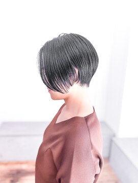 アオ(Ao) 【 short bob 】