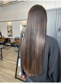 髪質改善酸性ストレートとブリーチしない透明感カラーが得意です