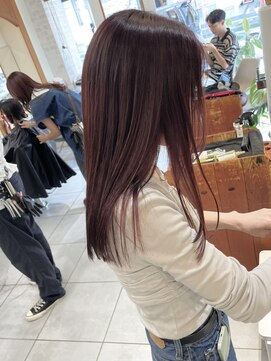 ネオリーブカフ 鶴ヶ峰店(Neolive caff) 艶感たっぷりワインレッドカラー