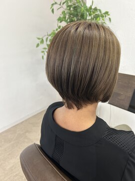 ラヴィリス バイ レム(Raviliss by rem) 白髪ぼかし/髪質改善/縮毛矯正/美髪/艶髪/髪質改善縮毛矯正