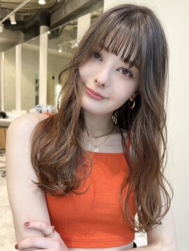 アミー 駒澤(Ammy komazawa) ロング/ロングレイヤー/ベージュ/ベージュカラー/小顔カット