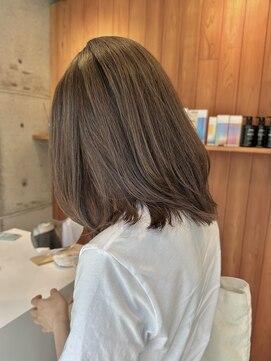 ラベストクズハ(LOVEST KUZUHA) くびれ×グレージュ