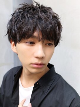 ルーツ(ROOTS) マッシュウルフのニュアンスパーマ