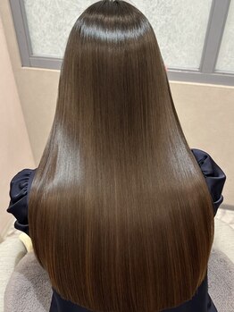 スレーヌサロンハナレ 北千住美容院(Sereine salon HANARE)の写真/《北千住/完全個室内完結型サロン》髪にも地肌にも優しい植物エキス配合のカラー剤使用!