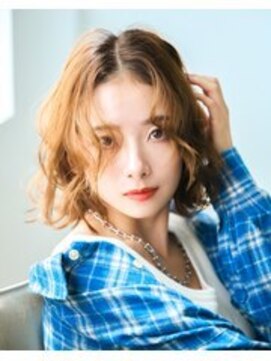 カーテンバングゆるふわパーマ