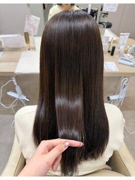 エルレ(Elure) プラチナシルキーカラー