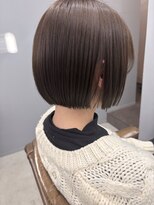 ピオニー(PEONY)&nbsp;ミニボブ×アッシュベージュ