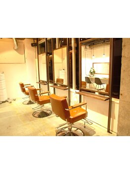 【味噌天神前/1人サロン】外国のアパートのような柔らかな雰囲気で、1人1人としっかり向き合ってくれます。