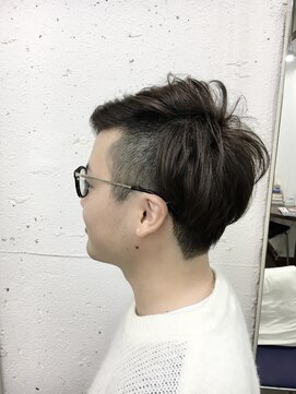 ヴォイス(voice) 深めのツーブロック