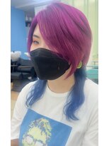 グラスペディア(graspedia)&nbsp;ウルフカット　ツートンカラ　広島派手髪