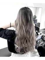 シエラ 心斎橋(CIERA.)&nbsp;CIERA.バレイヤージュ×シルバーホワイト