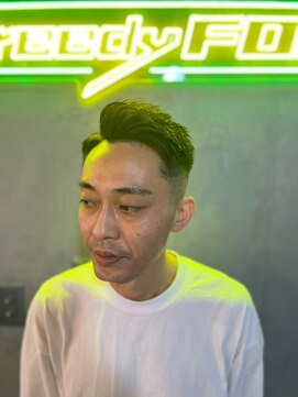 グリーディーフォックス 代々木(Greedy FOX) 韓国マッシュ/センタ-パ-ト/ツイストスパイラル/スキンフェード