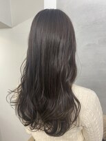 インビテーション(invitation) ゆるふわロング◎ラベンダーアッシュ