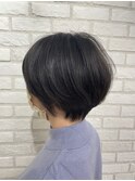 丸みショートボブ×ポイントパーマ