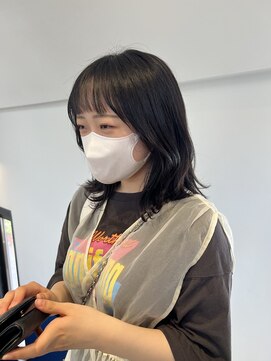 トレス(TRESS) 外ハネレイヤー　ボブレイヤー　くびれミディアム