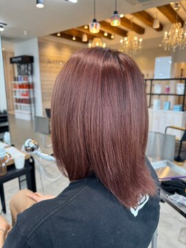 グランデュール 東静岡池田店(GRANDEUR) ダブルカラーピンクベージュベージュカラーケアブリーチミニボブ