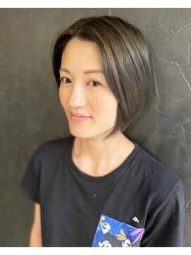 トータルビューティサロン シェリ(total beauty salon cheri) ハンサムショート【マットベージュ】