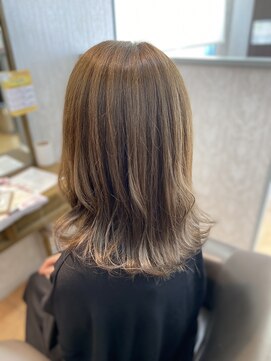 ブルーム(bloom) 【時短で楽チン】ワンカールパーマ