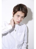 【+ONE 自由が丘】スッキリ爽やかアップバングショート