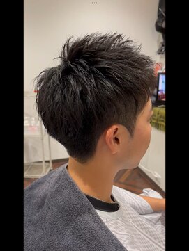 エイチピーラヴクラフト(H. P. Lovecraft) 刈り上げ