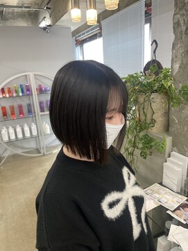 クオーレ (CUORE) パツっとボブ