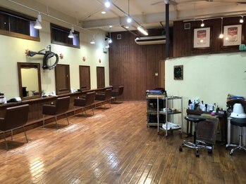 ロカスの写真/日々の喧騒から離れてリラックス…オシャレな店内と、上質なサービスがリッチなひと時を感じさせてくれる。