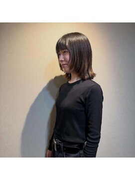 カルナ(Caluna) フェイスレイヤーボブ