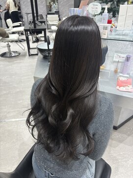 ルクス(Luxs) ダークグレージュ