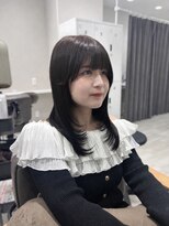 hyon myon/RISEbyREVO 綾瀬店【ヒョンミョン】&nbsp;ハッシュカット/デザインカラー/グレージュ[綾瀬駅/韓国ヘア]