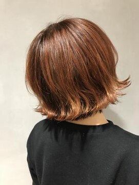 ジーナ(XENA) カッパーオレンジボブ