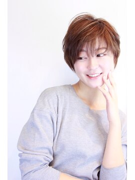 フェリーラメール(FEERIE la mer) 『FEERIE』ナチュラルショートスタイル