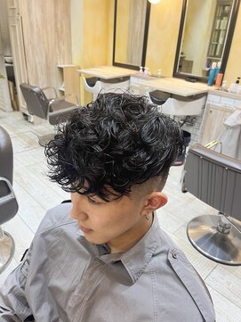 グルーマーズトウキョウ(GROOMER/S TOKYO) スペインカール　GROOMERSTOKYO 太田