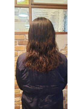 アドラーブル 女池店(adorable) 【デジタルパーマ】【中間ウェーブ】