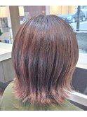 外ハネヘアスカーレットミディアムボブトリートメントサラツヤ