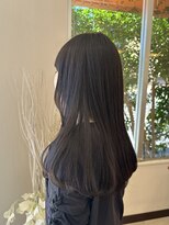 アンベリール(Embellir) アンニュイなロング