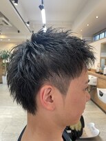 レオン 読谷店(LEON) ウルフカット