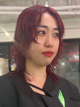 デート 下北沢(DATE) ダブルカラーミルクティーベージュカラーケアブリーチミニボブ