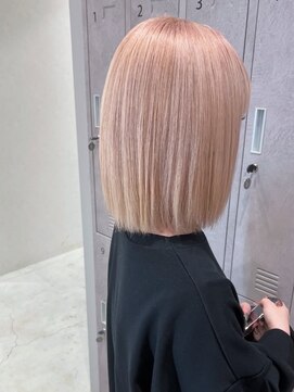 アース コアフュールボーテ 長野稲田店(EARTH coiffure beaute) ホワイトベージュ_ハイトーン_ケアブリーチ_切りっぱなしボブ