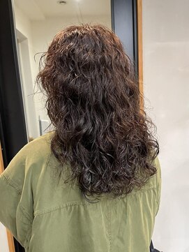 ナループロア ハチ(Nalu pu loa hachi) ドライパーマ/ハードパーマ/大きめハードパーマ/パーマ女子