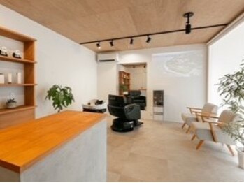 ヘアーサロンベイブ(Hair Salon Babe)の写真/完全個室で落ち着ける雰囲気が◎一人一人のお客様との時間を大切にした居心地の良いバーバーサロン♪